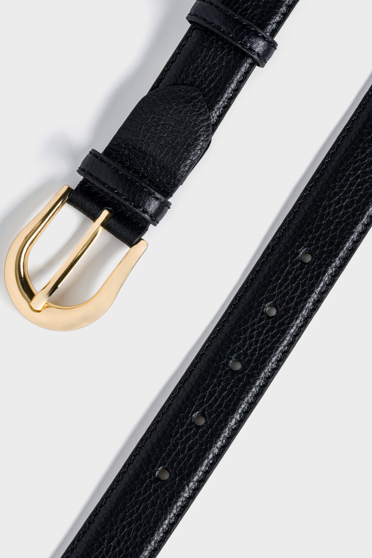 Black Textured Leather Belt – Gold Tone Buckle, 3 cm